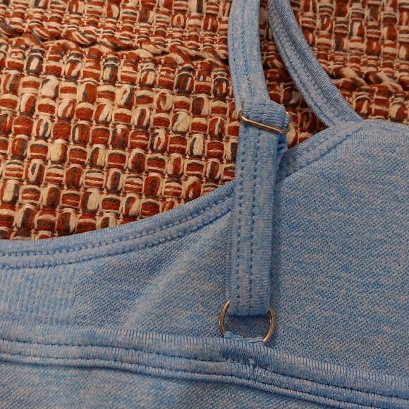 2 Piece Set Sports Bra And Shorts Medium Light Blue New Without Tags - Picture 5 of 8